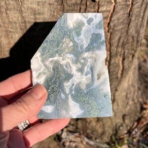 Moss (4) Agate Slab with stand | crystal